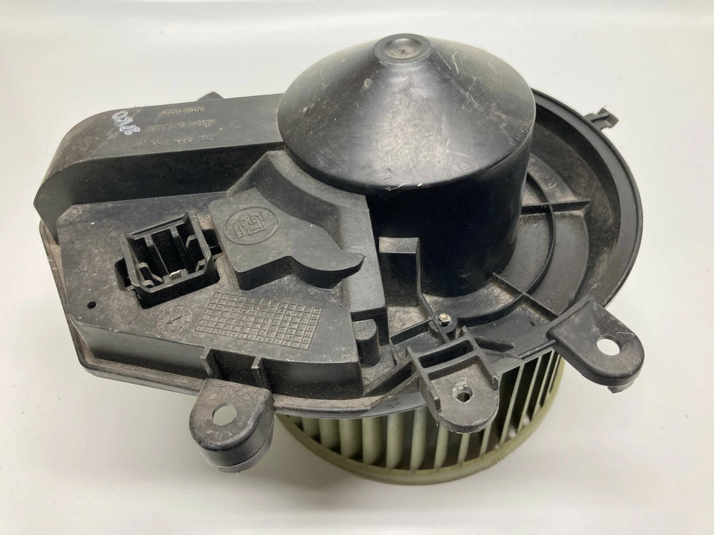 97 98 99 00 01 02 AUDI A4 A4 QUATTRO S4 AC A/C HEATER BLOWER MOTOR 8D1820021 OEM