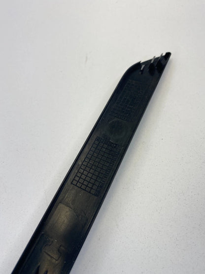 2005-2009 VOLKSWAGEN JETTA REAR RIGHT BACK SIDE DOOR TRIM MOLDING 1K4-867-450