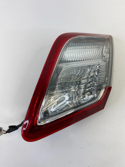 10 11 TOYOTA CAMRY RIGHT PASSENGER INNER TAILLIGHT TAIL LIGHT LAMP 949-531-20