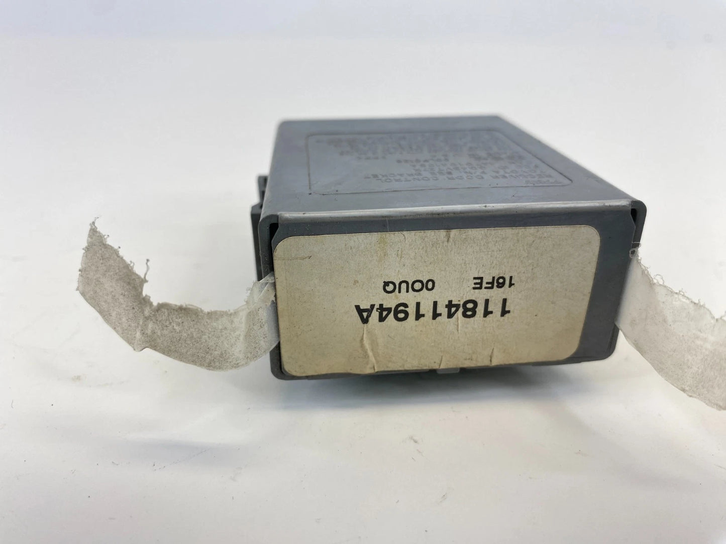 2005 05 Pontiac Vibe Keyless Entry Door Control Module Receiver OEM