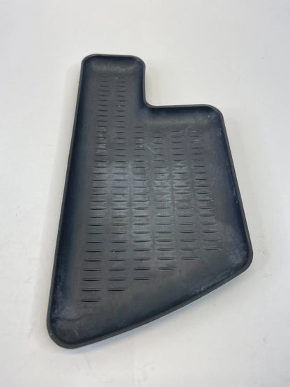 2004-2010 BMW X3 CENTER CONSOLE STORAGE COMPARMENT LINNER RUBBER MAT 3405552 OEM