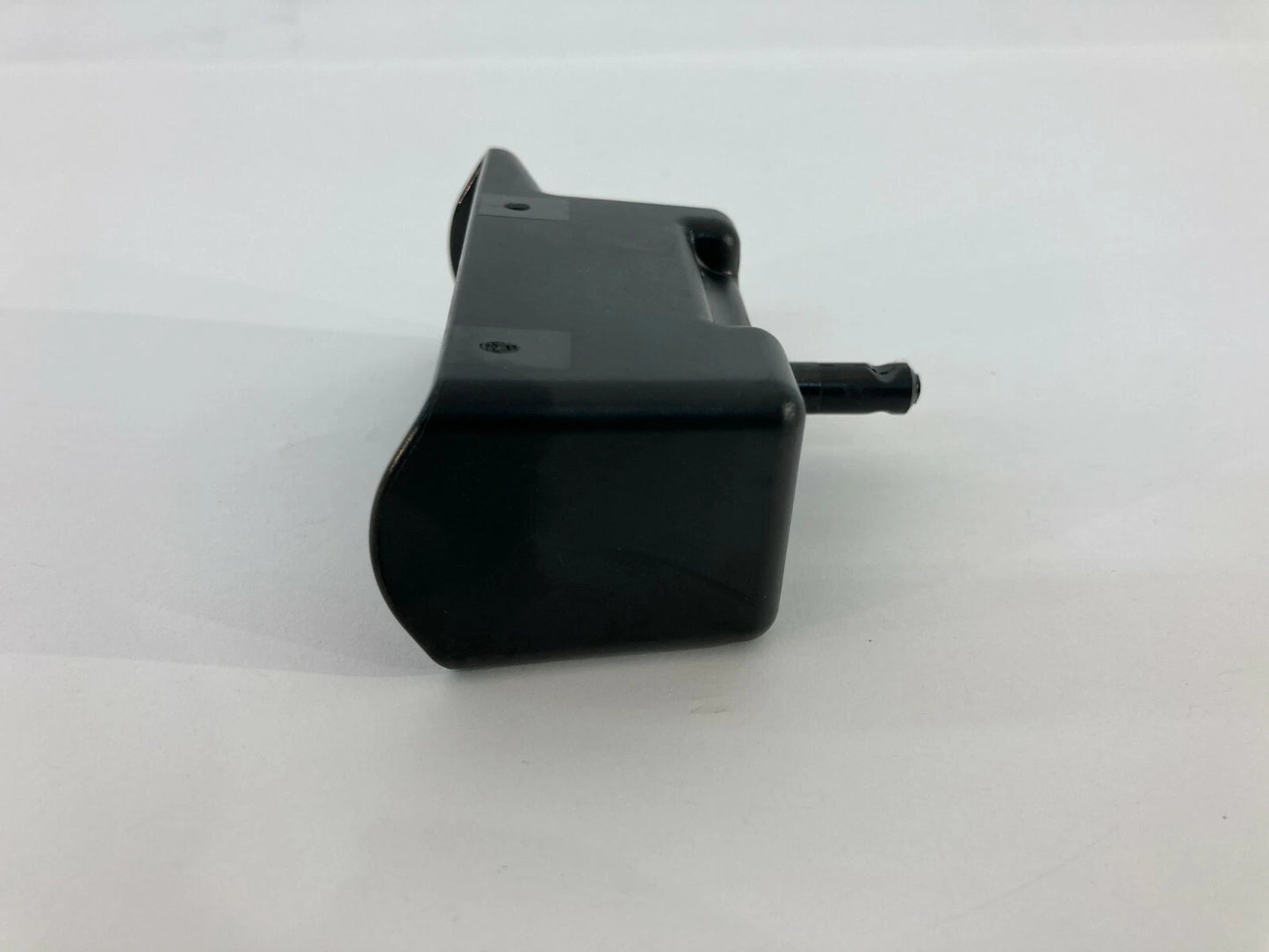 2004 2005 BMW 545i 2004-2007 525i REAR LEFT DOOR PANEL ASHTRAY INSERT 7079389