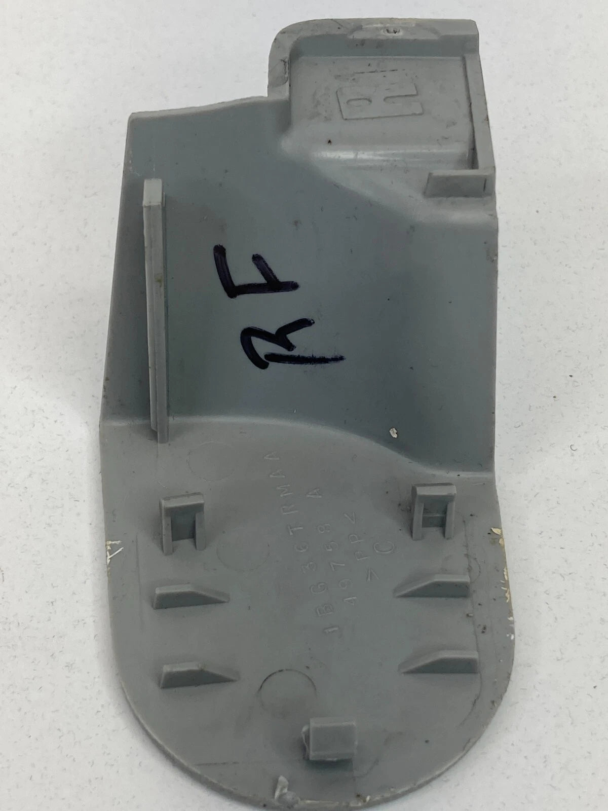 07-09 DODGE CALILBER FRONT RIGHT PASSENGER INTERIOR DOOR PANEL CAP 1BG36TRMAA
