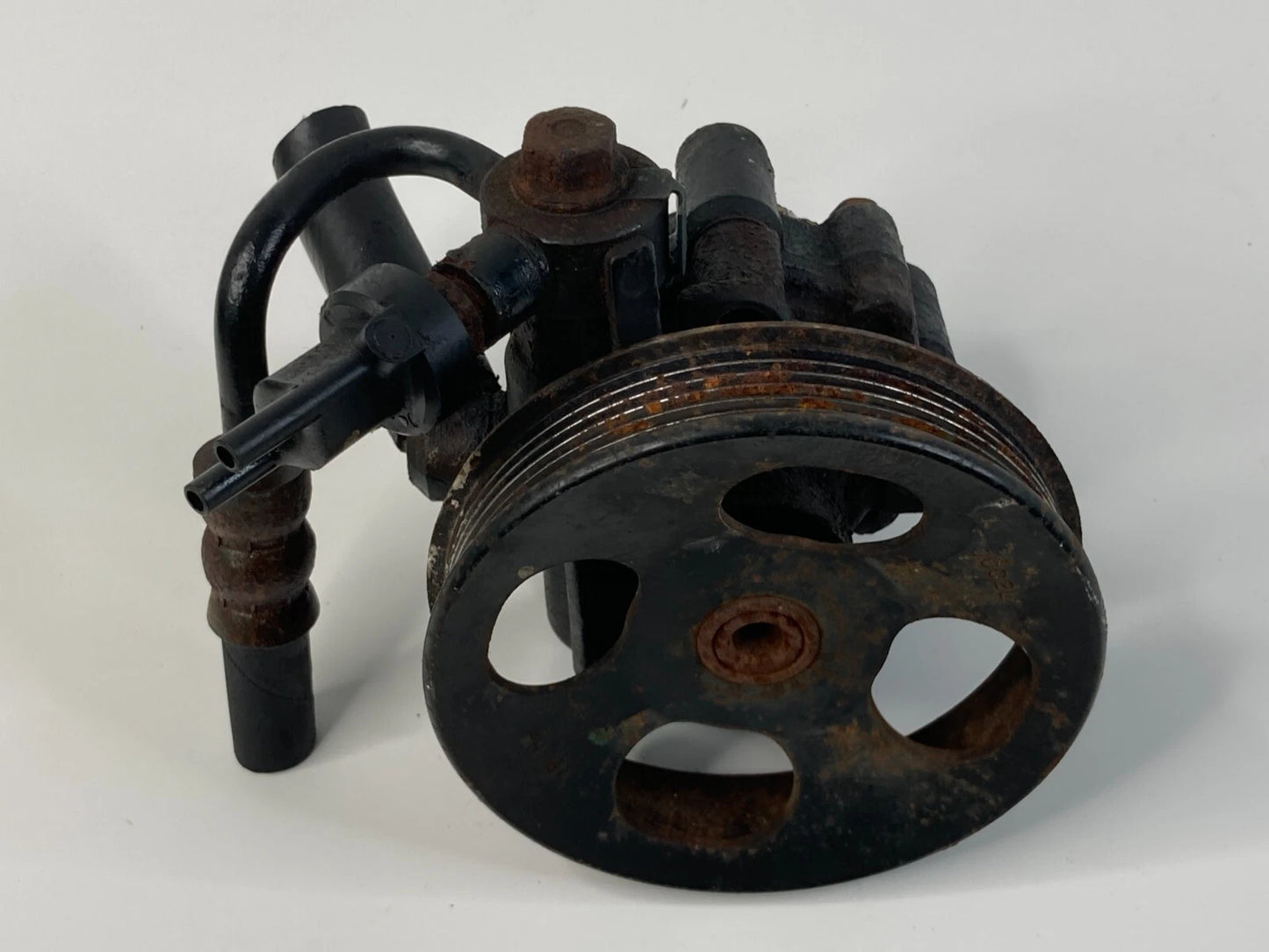 2000-2006 TOYOTA TUNDRA 4.7L 4WD POWER STEERING PUMP ASSEMBLY OEM