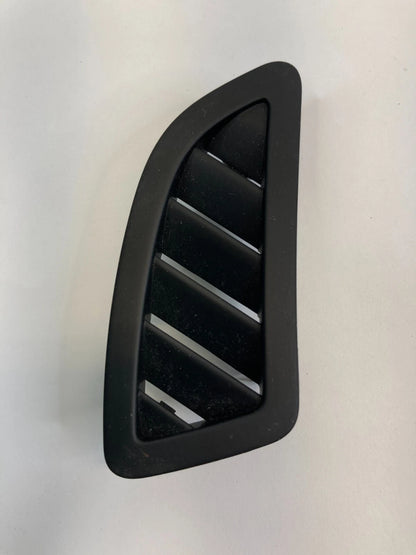 11-17 BUICK REGAL DASH RIGHT AIR VENT DEFROST DEFOGGER GRILLE OUTLET 13279240