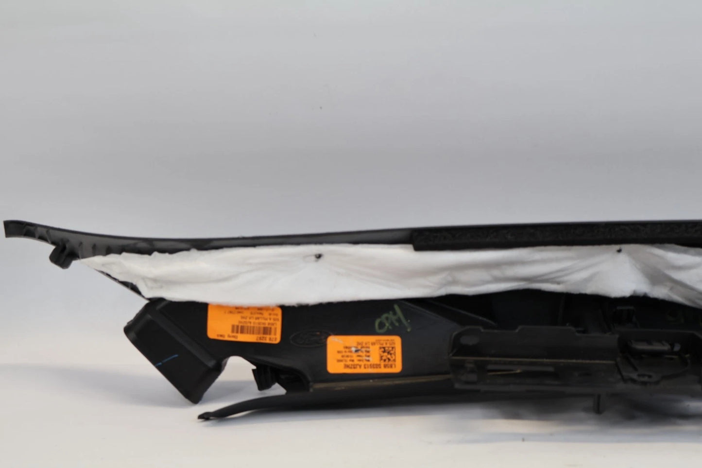 2020-2024 FORD EXPLORER LEFT SIDE WINDSHIELD A PILLAR TRIM COVER PANEL OEM