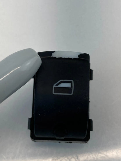 2007-2011 AUDI Q7 FRONT RIGHT PASSENGER DOOR WINDOW CONTROL SWITCH 4F09598552337