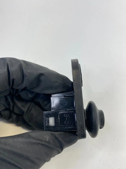 2010-2013 KIA FORTE REAR RIGHT DOOR AJAR LIGHT JAMB COURTESY CONTROL SWITCH OEM