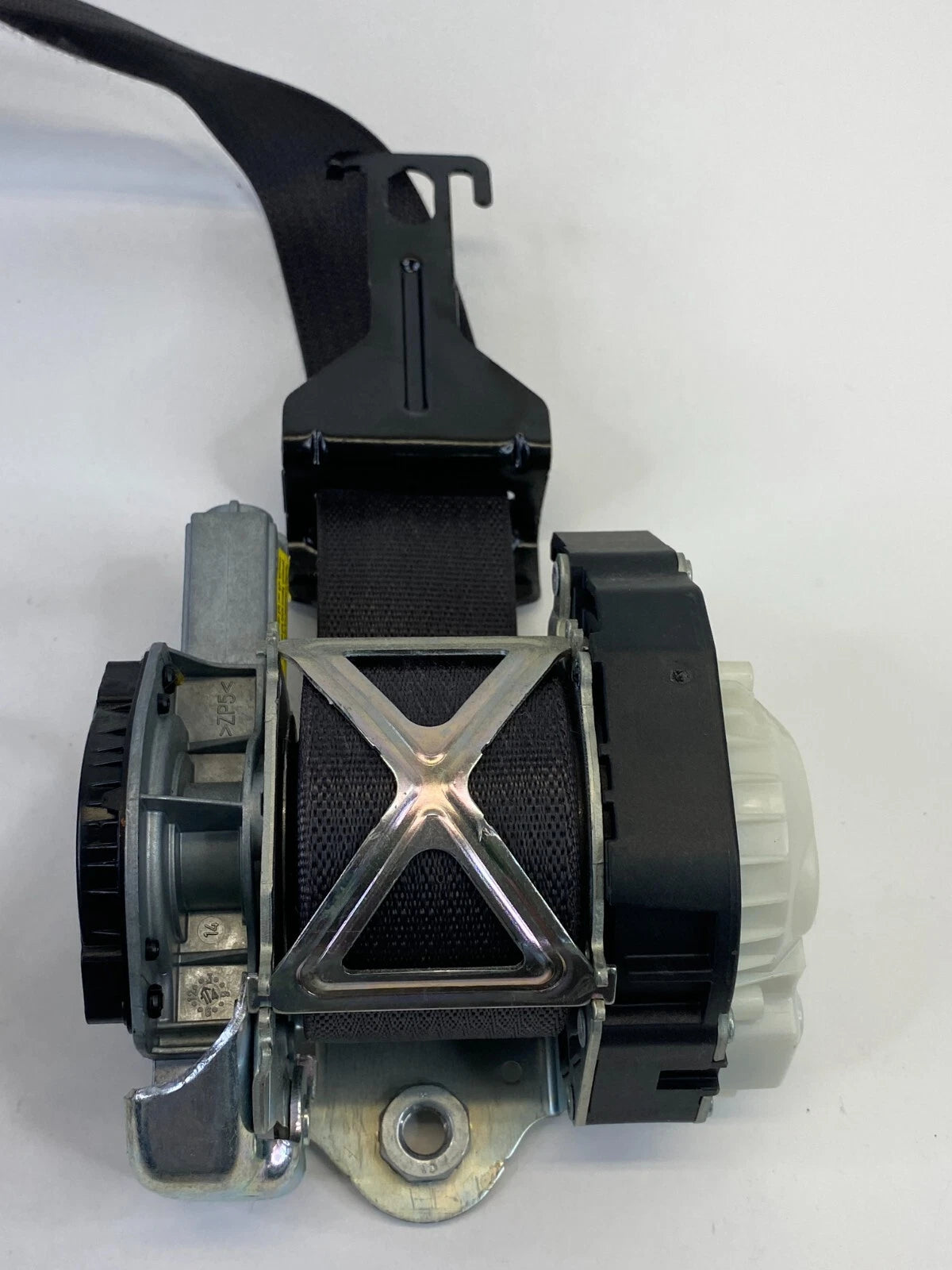 2016-2019 FORD EXPLORER FRONT RIGHT SIDE PASSENGER SEAT BELT DB53-78612D34-AF