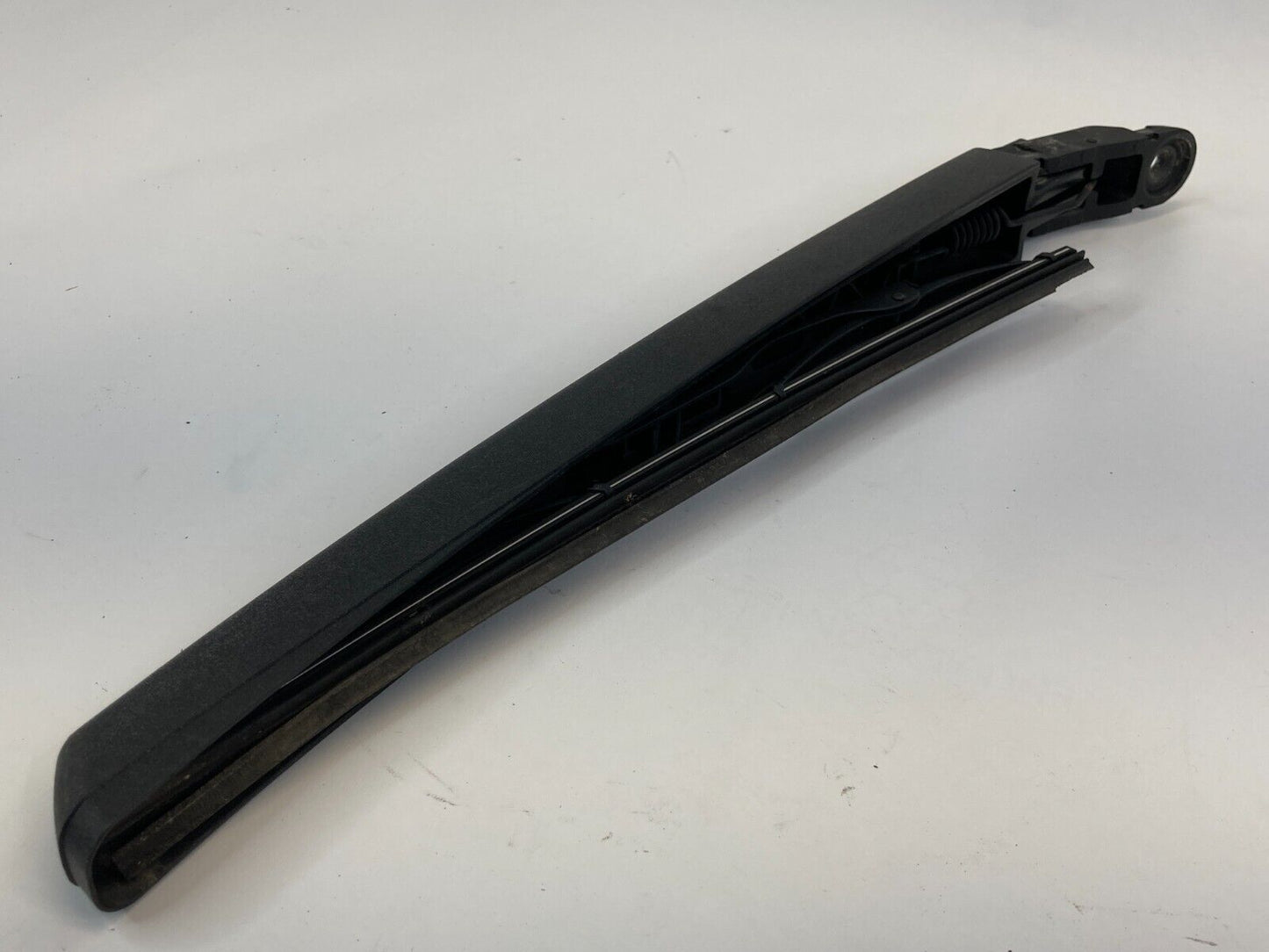 2008 2009 2010 Saturn Vue Rear Back Trunk Window Wiper Arm Blade OEM