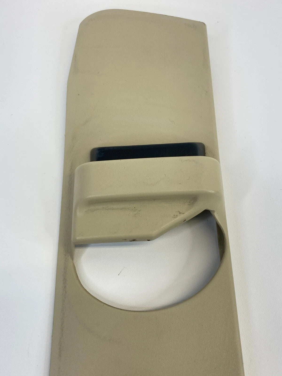 2003-2006 MERCEDES-BENZ E500 FRONT LEFT SIDE UPPER SEAT BELT ADJUSTENT TRIM OEM