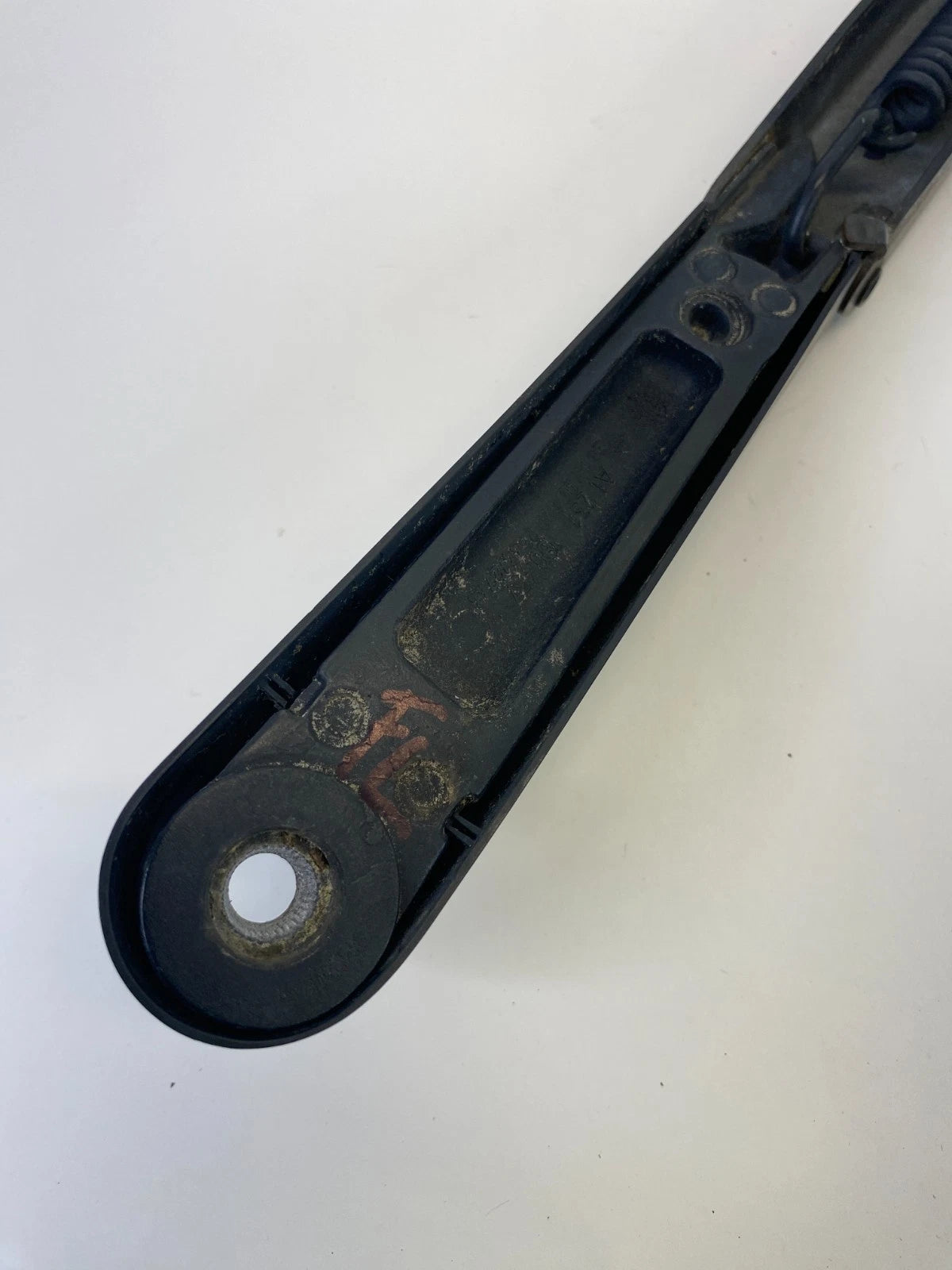 2001-2005 MERCEDES-BENZ C240 C320 W203 FRONT LEFT LH DRIVER SIDE WIPER ARM OEM