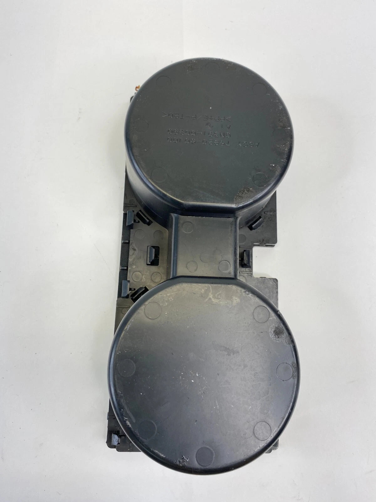 2003-2005 SUZUKI GRAND VITARA CENTER CONSOLE CUP HOLDER 75820-50J00 OEM