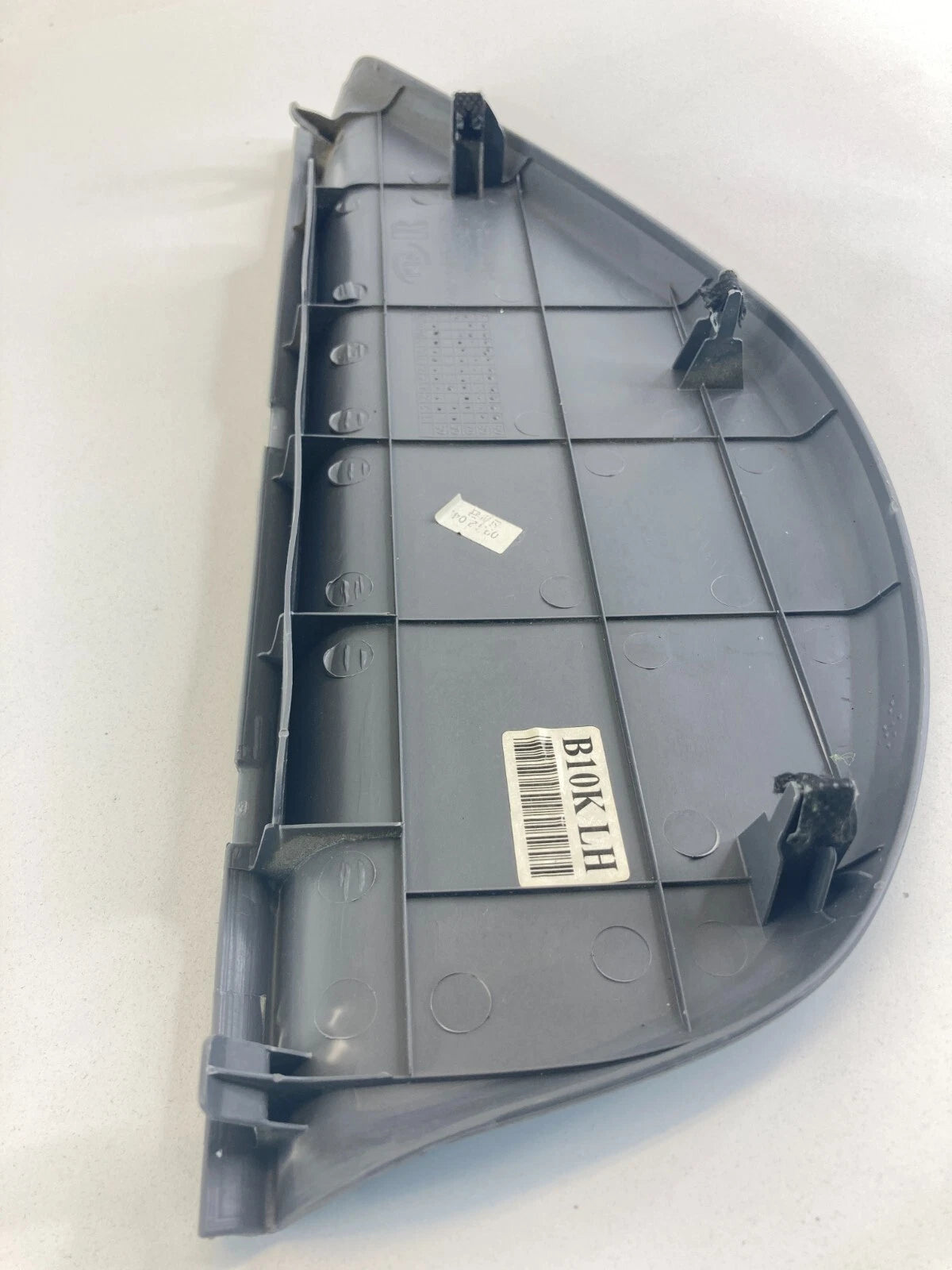 2006-2014 KIA SEDONA FRONT LEFT DRIVER SIDE INTERIOR DASH END TRIM CAP 847864D00