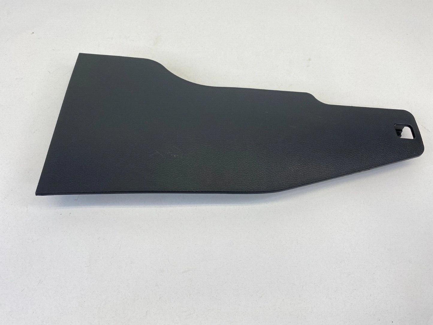2011-2014 HYUNDAI SONATA DASH RIGHT PASSENGER LOWER TRIM COVER 84676-3S000 OEM