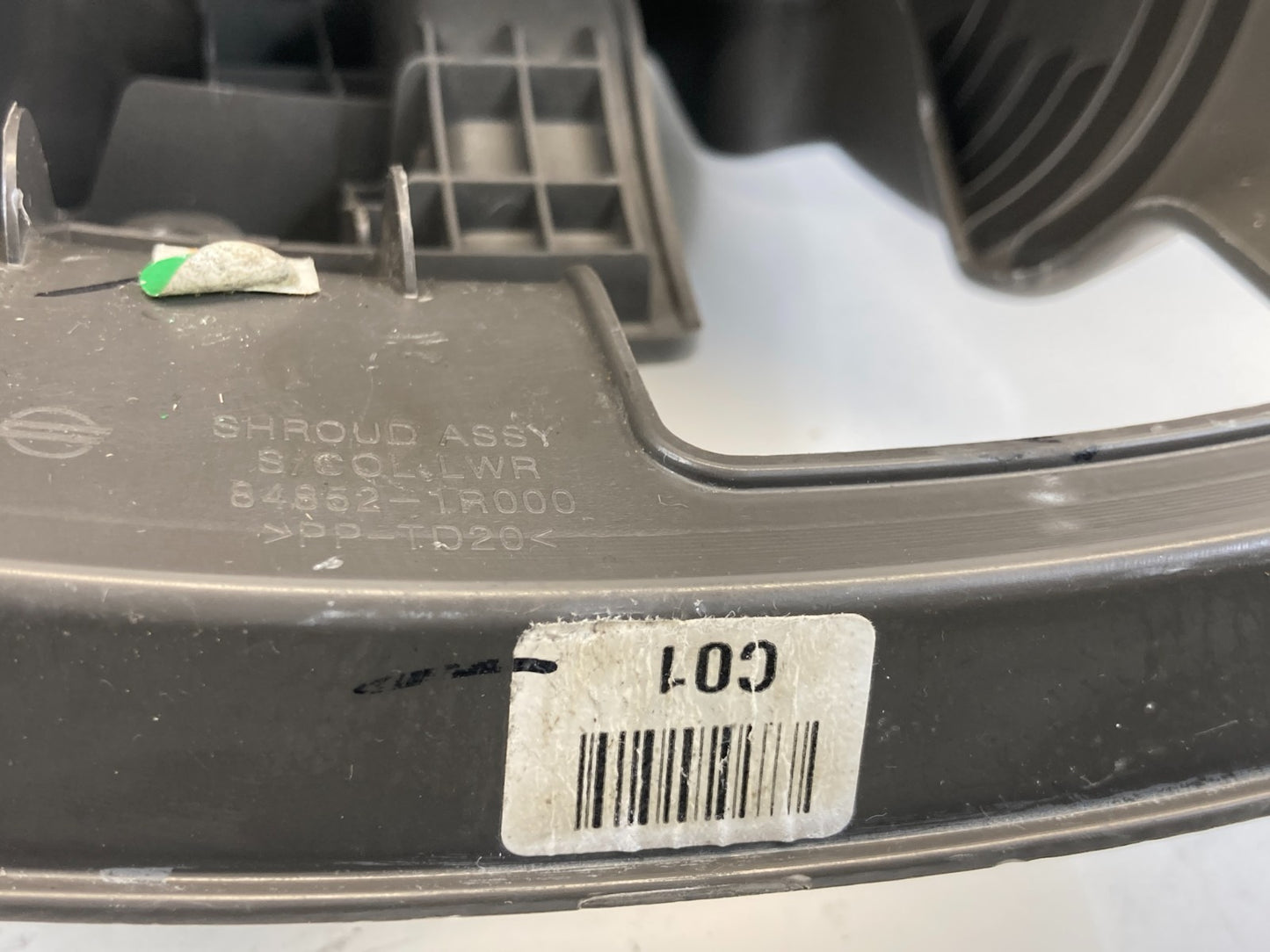 12-17 Hyundai Accent Speedometer Cluster Dash Bezel w/ Steering Column Cover OEM