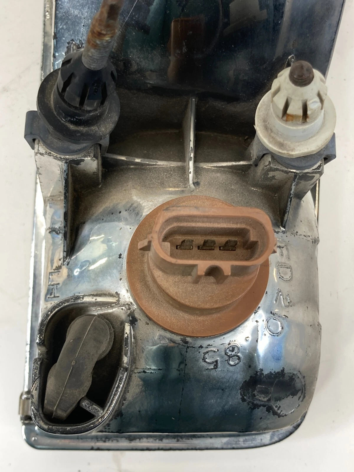 1995 1996 1997 LINCOLN TOWN CAR FRONT LEFT DRIVER HEADLIGHT HEADLAMP OEM