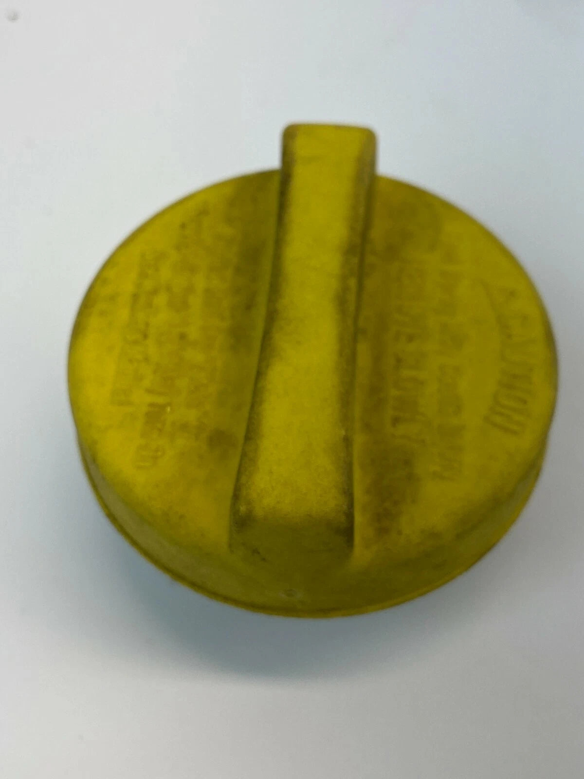 10 2010 CHRYSLER TOWN & COUNTRY FUEL FILLER GAS TANK CAP COVER LID OEM