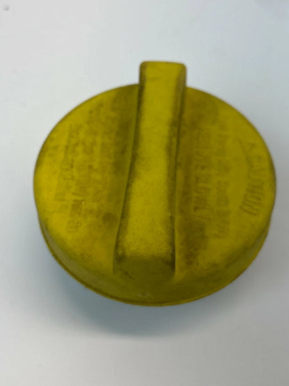 10 2010 CHRYSLER TOWN & COUNTRY FUEL FILLER GAS TANK CAP COVER LID OEM