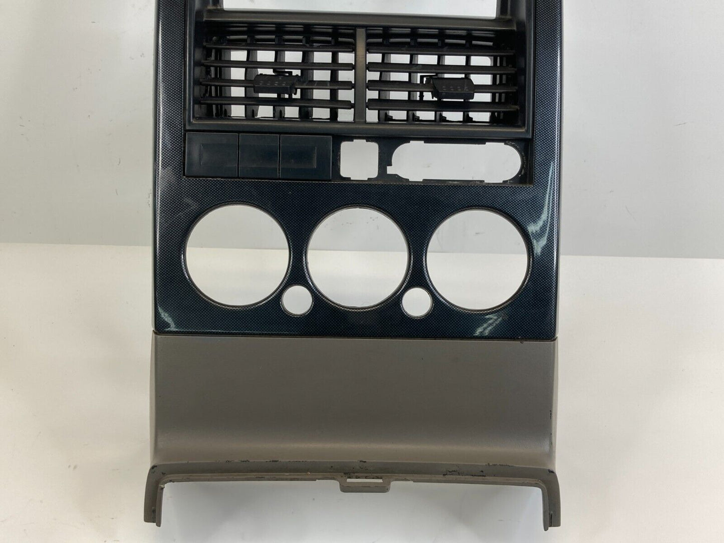 06-10 Ford Explorer Radio Climate Control Trim Bezel w/ Air Vent 6L24-7804302-B