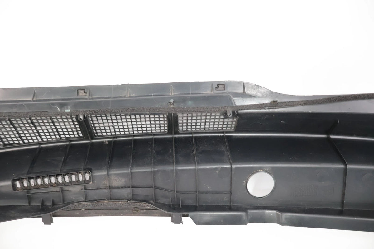 2011-2020 TOYOTA SIENNA WINDSHIELD WIPER COWL COVER PANEL GRILLE OEM