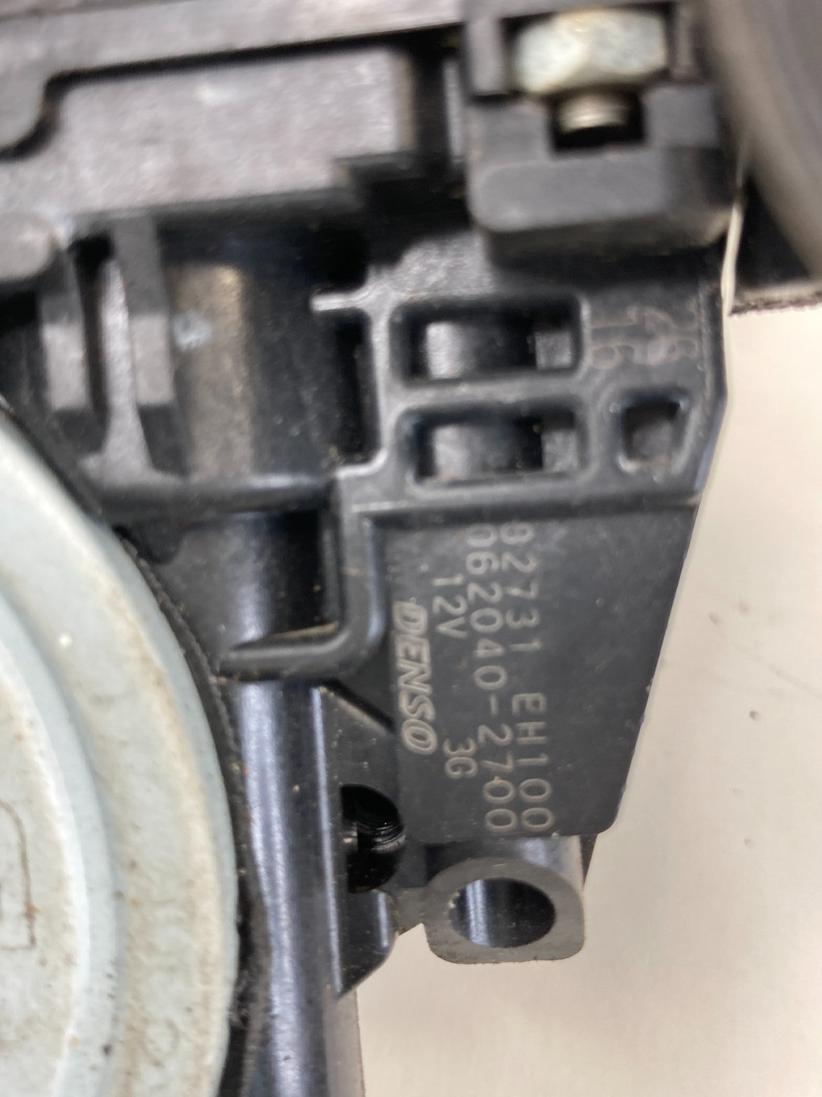 2006-2010 Infiniti M35 Rear Left Door Power Window Motor 82731-EH100 OEM