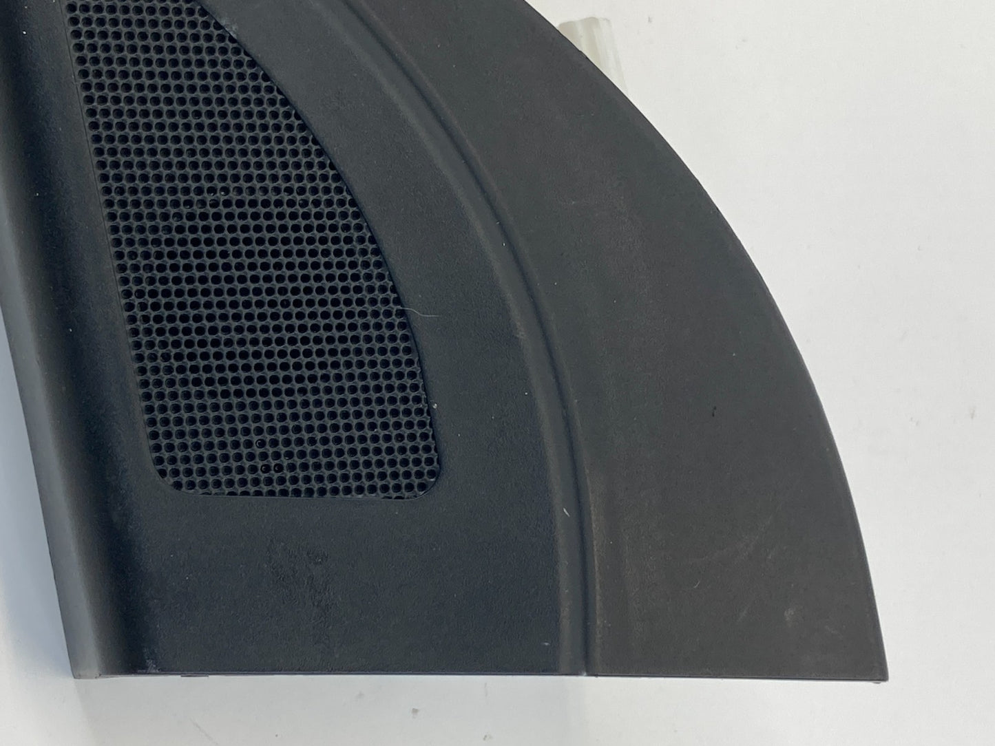 12-17 Hyundai Accent Front Left Door Tweeter w/ Corner Cover Trim 87650-1R020