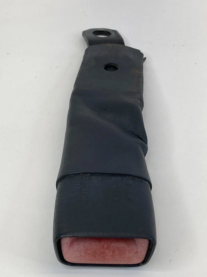 2001-2005 Chrysler PT Cruiser Front Left Driver Side Seat Belt Buckle OEM