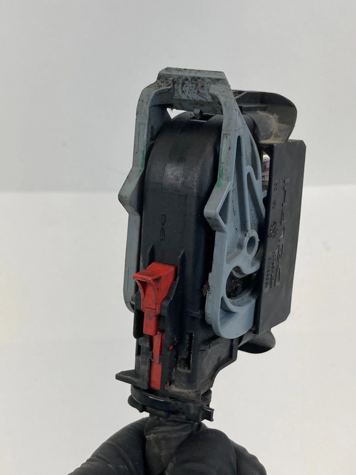 11-14 Hyundai Sonata 2.4L ABS Anti Lock Brake Pump Plug Connector 13598002 OEM