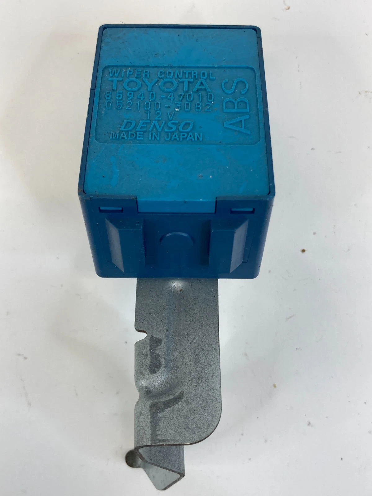 04-09 TOYOTA PRIUS REAR WIPER CONTROL MODULE RELAY INTERMITTENT OEM 85940-47010