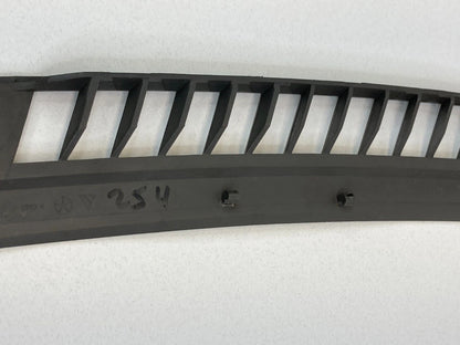 2005-2007 JEEP GRAND CHEROKEE UPPER RIGHT DASH DEFROST VENT COVER 5JM66TRM