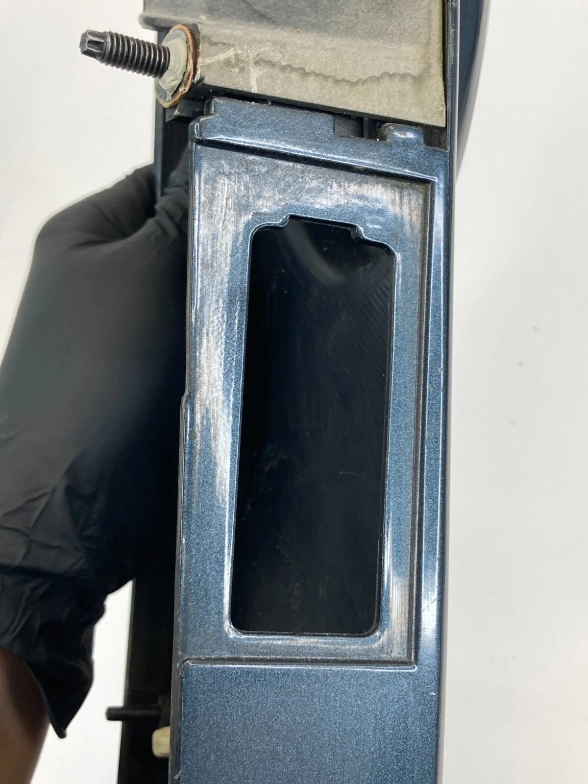 08 09 10 11 12 FORD ESCAPE TRUNK TAILGATE LICENSE PLATE BEZEL TRIM MOLDING OEM