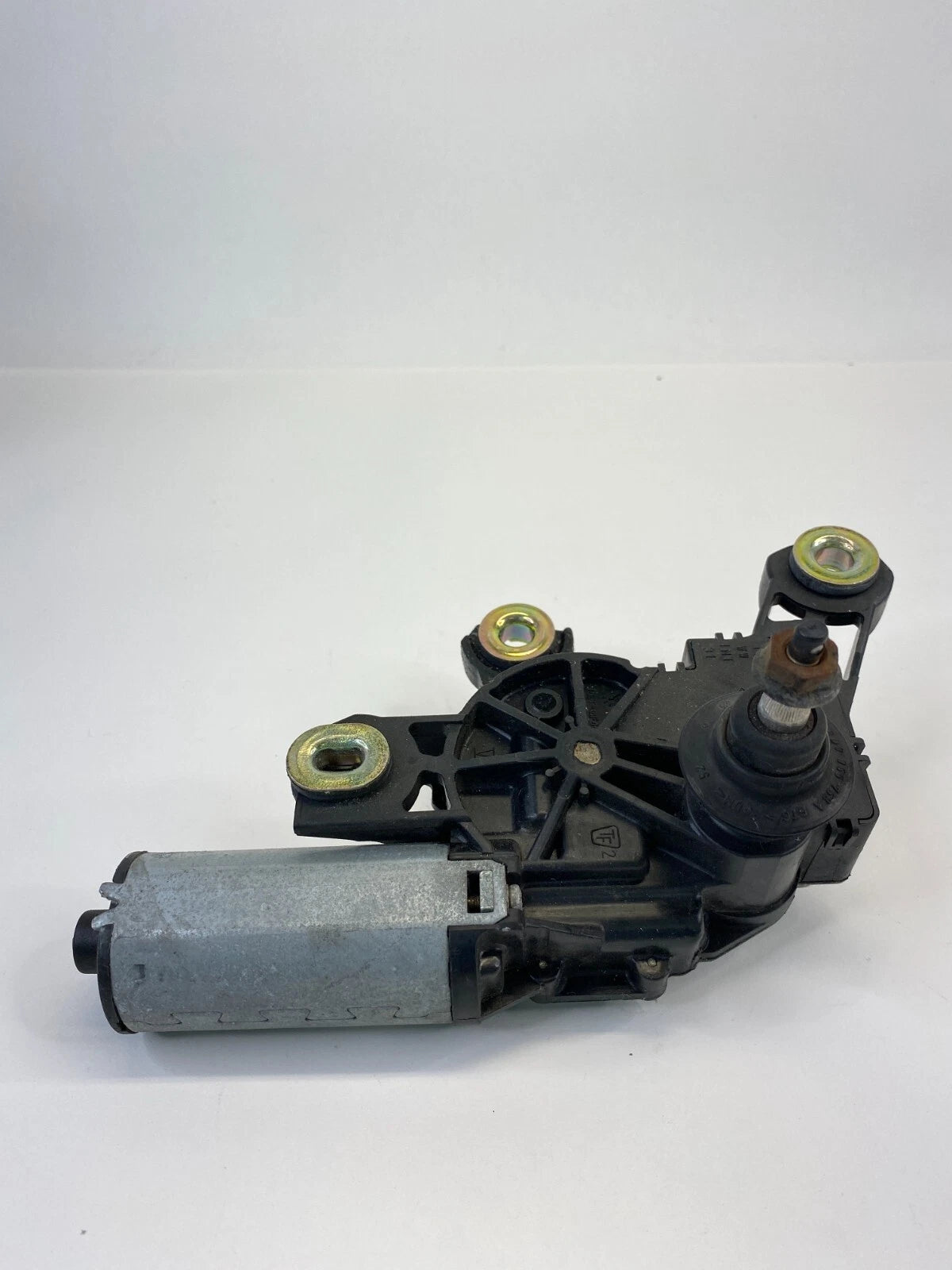 01 02 03 VW VOLKSWAGEN PASSAT WAGON REAR WIPER MOTOR ASSEMBLY 3B9-955-711-C OEM