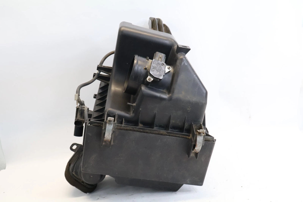 2011-2014 TOYOTA SIENNA 3.5L V6 ENGINE AIR INTAKE CLEANER FILTER BOX 17070-0P015