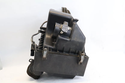 2011-2014 TOYOTA SIENNA 3.5L V6 ENGINE AIR INTAKE CLEANER FILTER BOX 17070-0P015