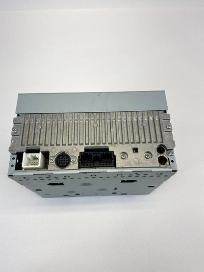 2004-2009 Mitsubishi Galant Sedan Radio AM FM CD Player Receiver MP3 8701A045