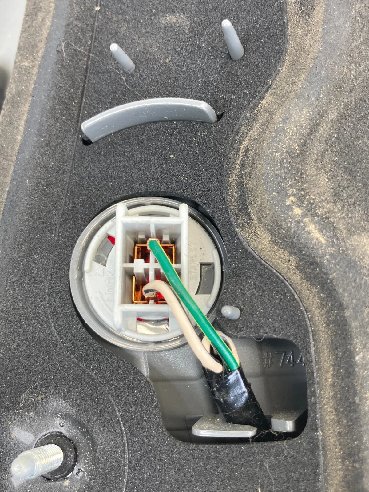 2008-2010 SCION XB REAR RIGHT PASSENGER TAIL LIGHT TAILLIGHT LAMP OEM