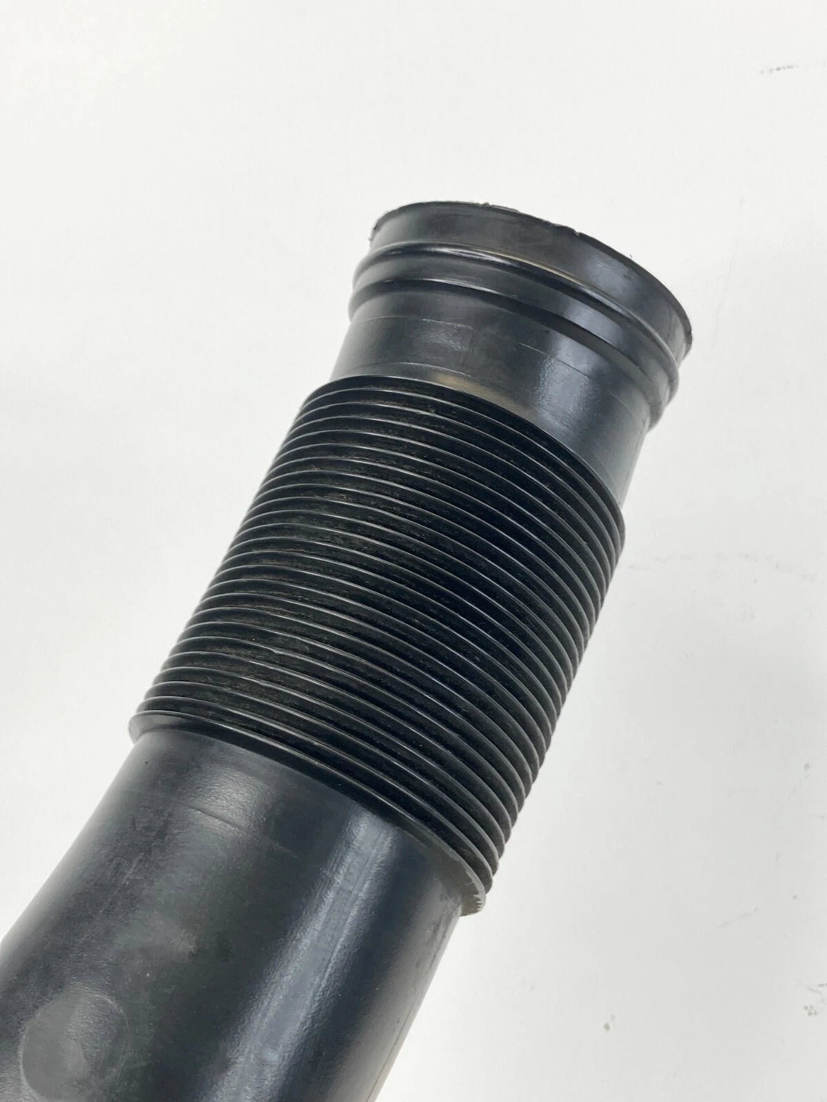 06-11 MERCEDES-BENZ ML350 07- 12 GL450 AIR INTAKE HOSE PIPE DUCT TUBE 1645051361