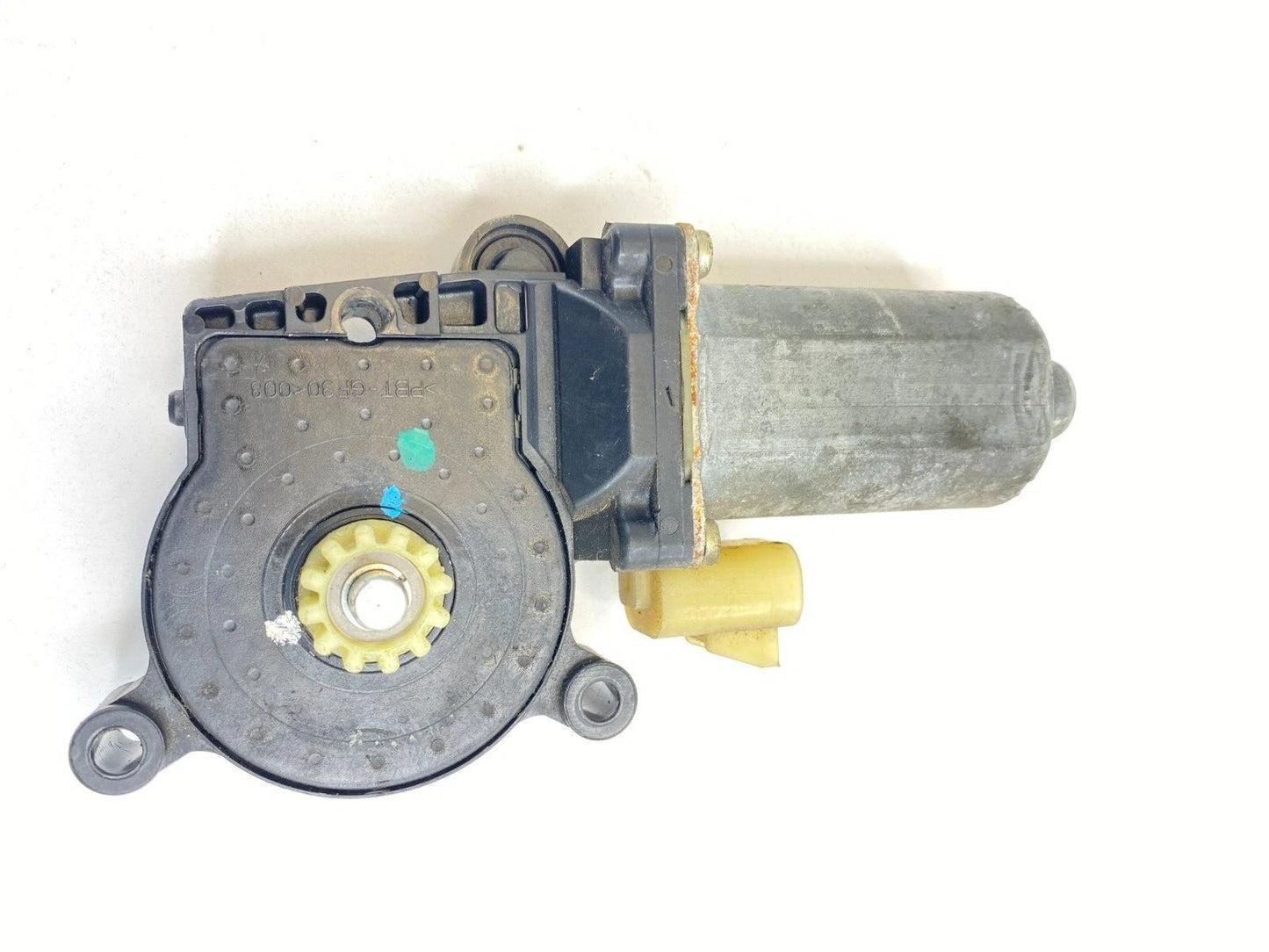 1997-2005 BUICK CENTURY REAR RIGHT SIDE DOOR POWER WINDOW MOTOR CM090940B OEM