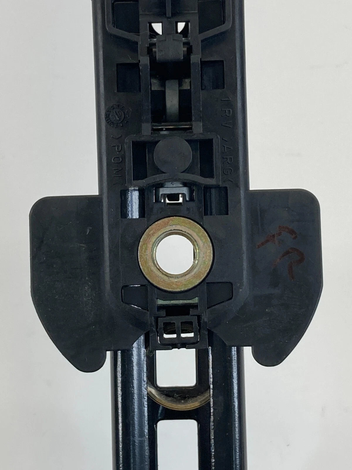 2005-2011 AUDI A6 QUATTRO FRONT RIGHT SIDE SEAT BELT HEIGHT ADJUSTER 8E0857833A