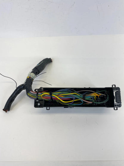 2013-2018 FORD C-MAX 2.0L HYBRID REAR QUARTER FUSE BOX RELAY MODULE OEM