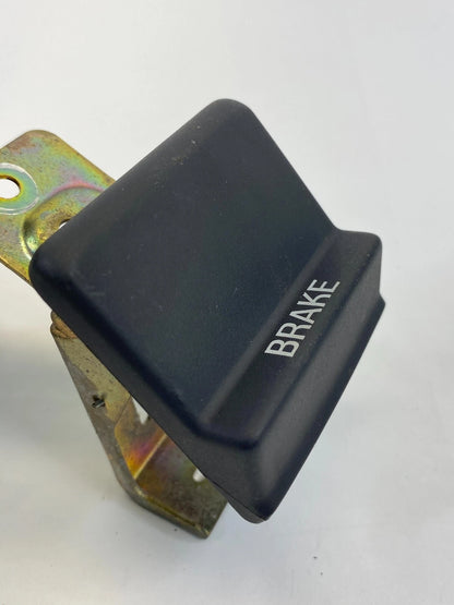 2003 03 LINCOLN NAVIGATOR BASE 4-DR EMERGENCY BRAKE RELEASE HANDLE OEM