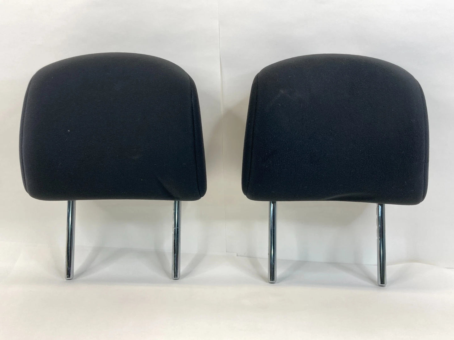 2007-2012 TOYOTA YARIS FRONT LEFT & RIGHT SEAT HEADREST HEAD REST PAIR SET OEM