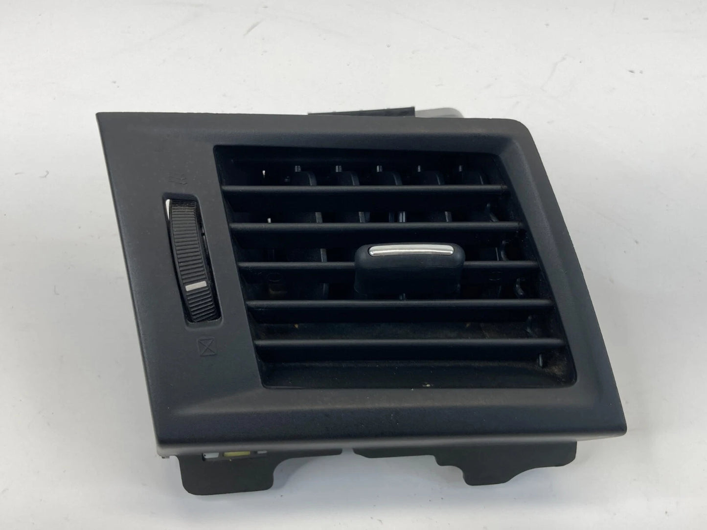 2010-2014 SUBARU LEGACY OUTBACK LEFT DRIVER SIDE DASH AC AIR VENT GRILLE OUTLET