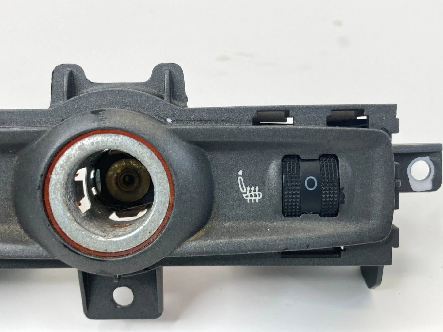 2005 2006 AUDI A6 QUATTRO REAR CONSOLE HEATED SEAT SWITCH POWER OUTLET OEM