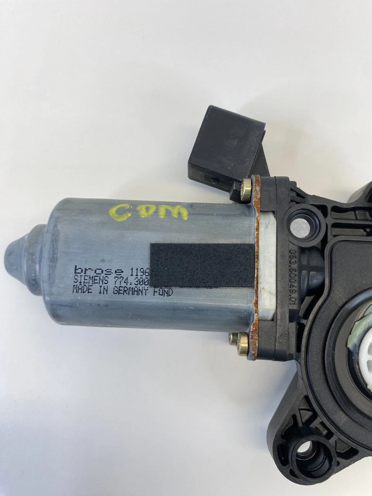 2000-2006 MERCEDES S430 REAR RIGHT SIDE WINDOW REGULATOR MOTOR 0536004901 OEM