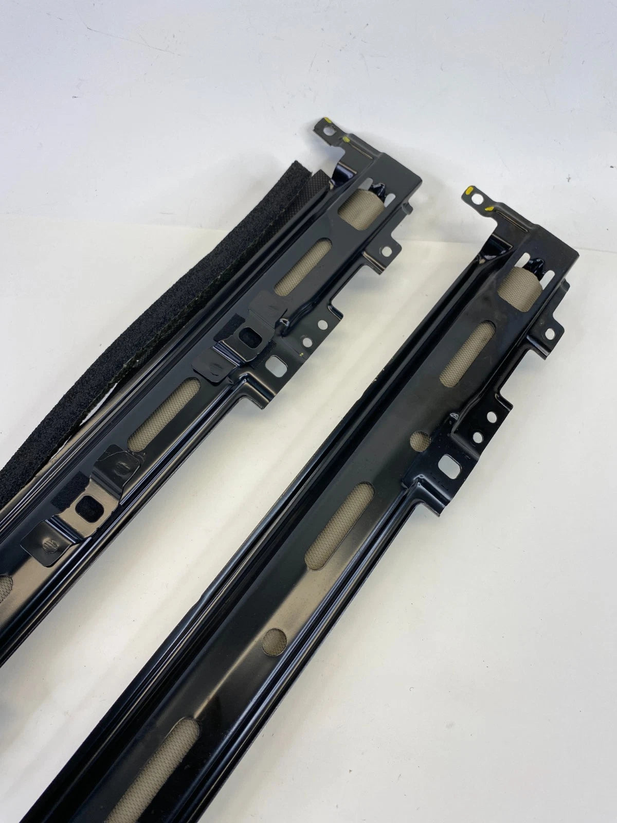 2013-2017 Hyundai Elantra GT Panoramic Sunroof Roller Cover Shade 81660-A5000