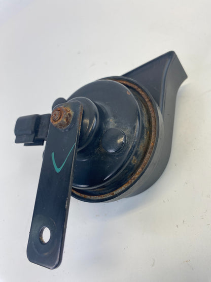 10-17 Chevy Equinox 08-17 Enclave Low Note Horn Pitch Tone Alarm Signal E4000099