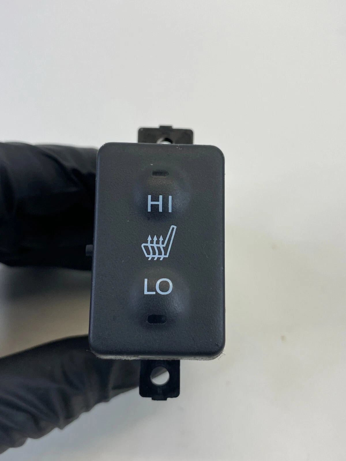 2007-2012 ACURA RDX SEAT HEATER CONTROL BUTTON SWITCH M33026 OEM