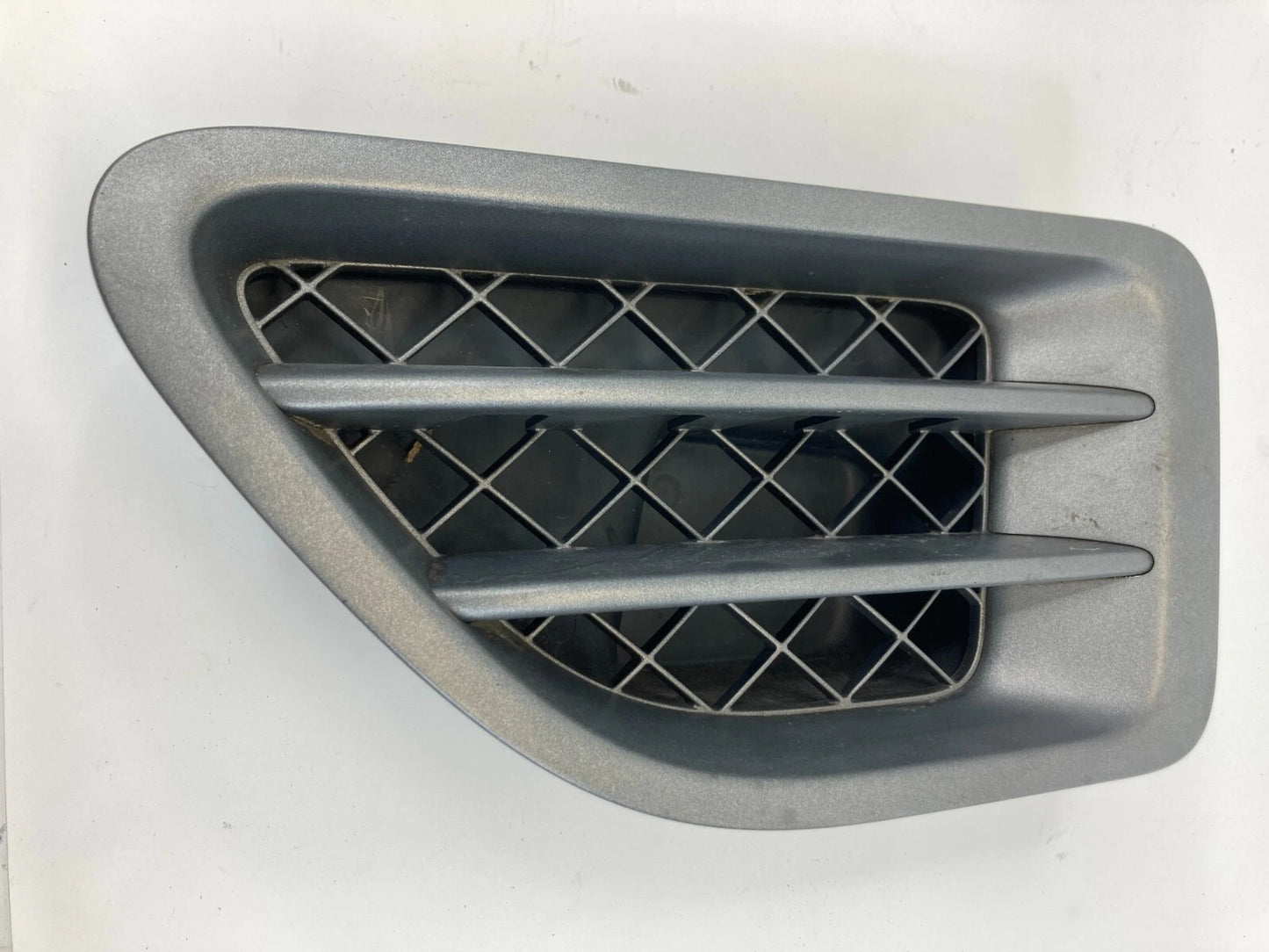 06-09 LAND ROVER RANGE ROVER SPORT LEFT SIDE FENDER VENT GRILLE TRIM SLR00147